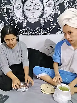abby n emily online show from 07/11/26, 02:06