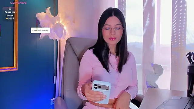 Rashel Frost  online show from 05/02/26, 02:33