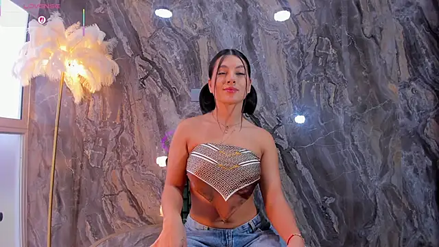 Rashel Frost  online show from 11/24/25, 09:26