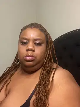 BarbieLiion online show from 12/21/25, 02:57