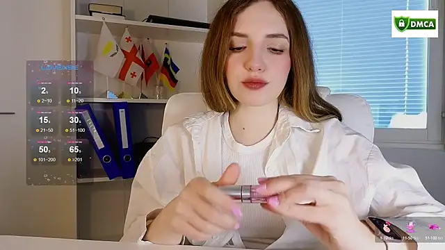 cute cake online show from 04/08/26, 09:33