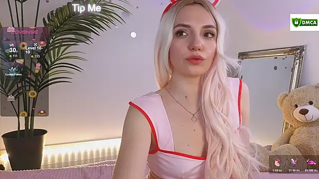 cute cake online show from 11/10/25, 09:42