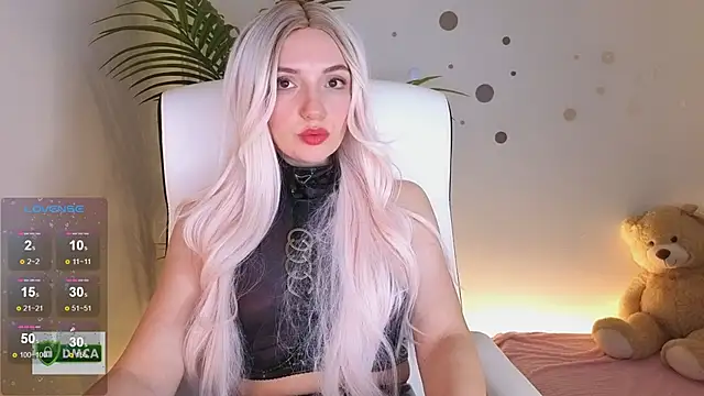 cute cake online show from 12/05/25, 08:06