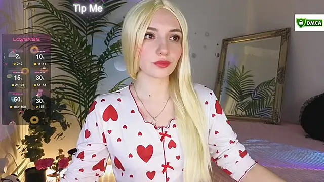 cute cake online show from 11/02/25, 12:21