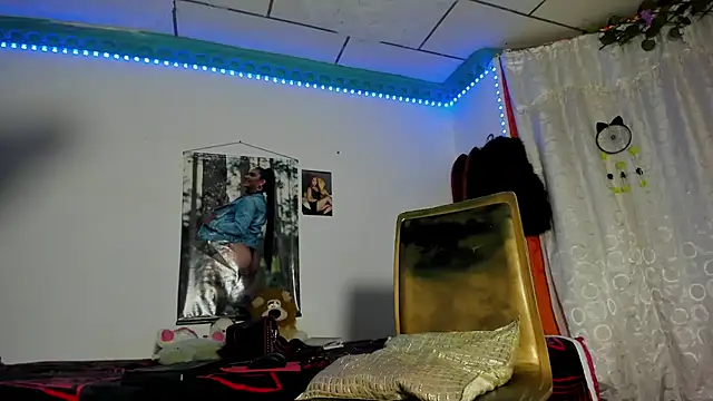 Amberbrown18 online show from 02/05/26, 03:13