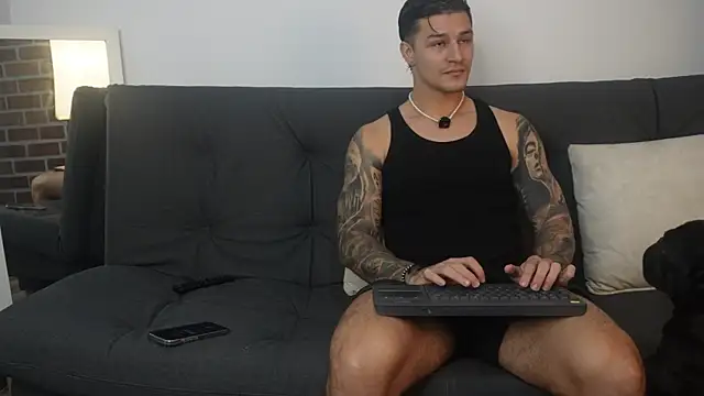 Dominick walker online show from 01/13/26, 03:49