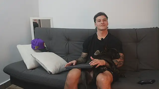 Dominick walker online show from 11/15/25, 07:18