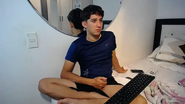 Snapshot of Dravith_Valery chatting on 11/21/25, 03:38 Dravith Valery online show from 11/21/25, 03:38