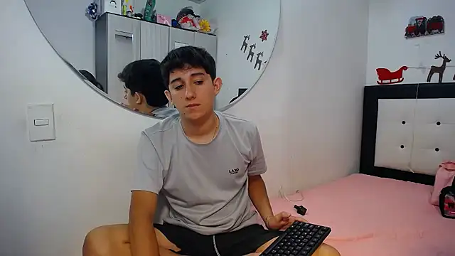 Snapshot of Dravith_Valery chatting on 01/10/26, 10:10 Dravith Valery online show from 01/10/26, 10:10