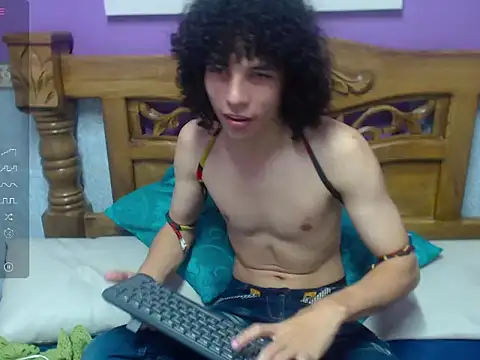 Mike Miiller  online show from 10/23/25, 06:39