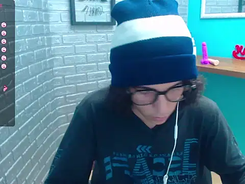 Mike Miiller  online show from 11/07/25, 04:55