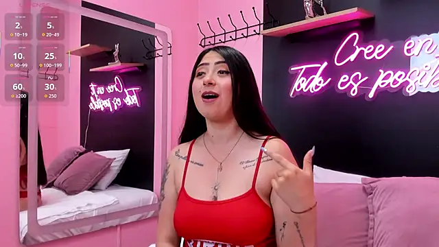 JuliethCruz  online show from 11/03/25, 12:31