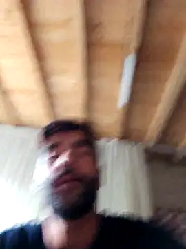 Snapshot of ogiday124 chatting on 10/21/25, 12:26 ogiday124 online show from 10/21/25, 12:26