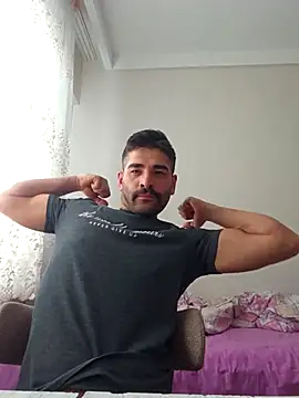 Snapshot of ogiday124 chatting on 02/26/26, 05:29 ogiday124 online show from 02/26/26, 05:29