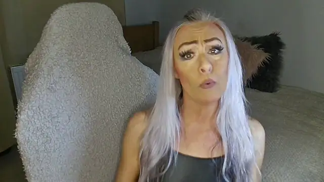 TheOGMiaMystique online show from 04/14/26, 04:45