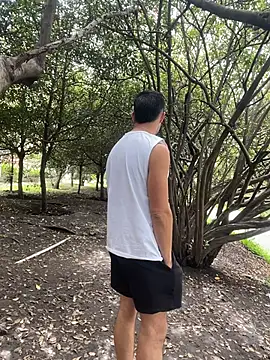 Leonardmoppet online show from 11/23/25, 05:12