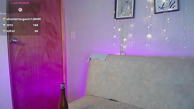 Sweet Bella Valery online show from 03/16/26, 12:51