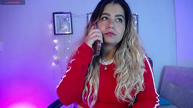 Sweet Bella Valery online show from 03/31/26, 12:51