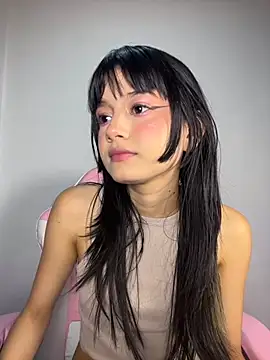 AnaisXoXo online show from 12/03/25, 11:25