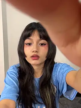 AnaisXoXo online show from 11/05/25, 10:46