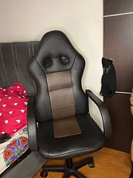 chucky karla online show from 02/18/26, 05:27