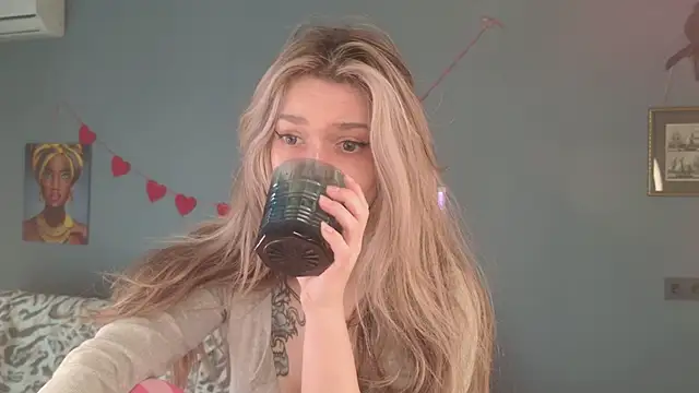 BellaSink online show from 03/28/26, 05:41