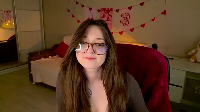 Snapshot of BellaSink chatting on 11/13/25, 05:33 BellaSink online show from 11/13/25, 05:33