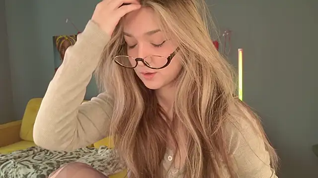 BellaSink online show from 02/19/26, 05:37