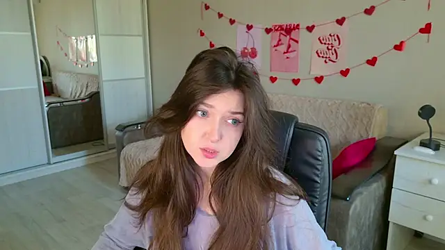 Snapshot of BellaSink chatting on 10/30/25, 05:17 BellaSink online show from 10/30/25, 05:17