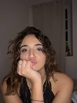 Snapshot of eva_dsstt chatting on 11/05/25, 10:02 eva dsstt online show from 11/05/25, 10:02