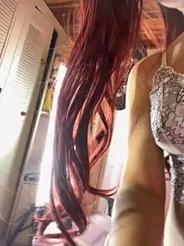 Meggie  online show from 11/13/25, 10:57