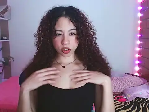 Medussa3033 online show from 03/28/26, 08:43