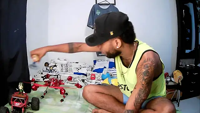 AXionX online show from 11/06/25, 09:46