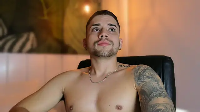 Mike montoya01 online show from 11/20/25, 05:13