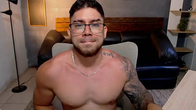 Mike montoya01 online show from 06/27/26, 09:21