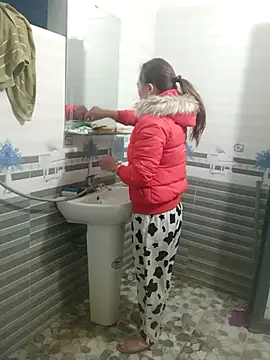 Snapshot of Myzak- chatting on 11/27/25, 11:16 Myzak- online show from 11/27/25, 11:16