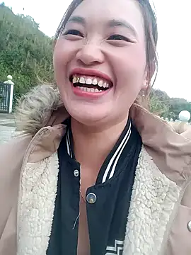 Snapshot of Myzak- chatting on 11/20/25, 12:44 Myzak- online show from 11/20/25, 12:44