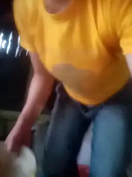 Snapshot of Myzak- chatting on 10/31/25, 10:12 Myzak- online show from 10/31/25, 10:12