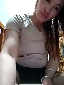 Snapshot of Myzak- chatting on 11/16/25, 01:16 Myzak- online show from 11/16/25, 01:16