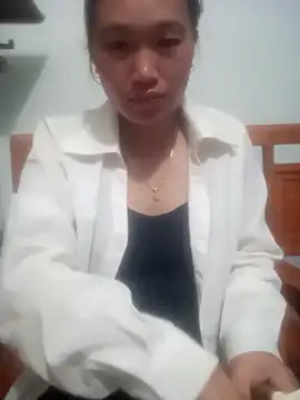 Snapshot of Myzak- chatting on 10/19/25, 12:30 Myzak- online show from 10/19/25, 12:30