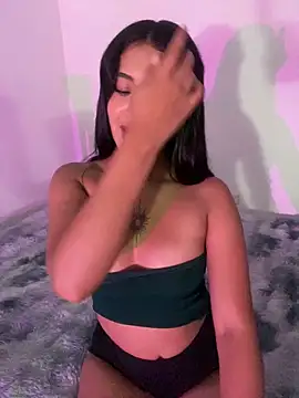 Emilux  online show from 04/05/26, 06:14