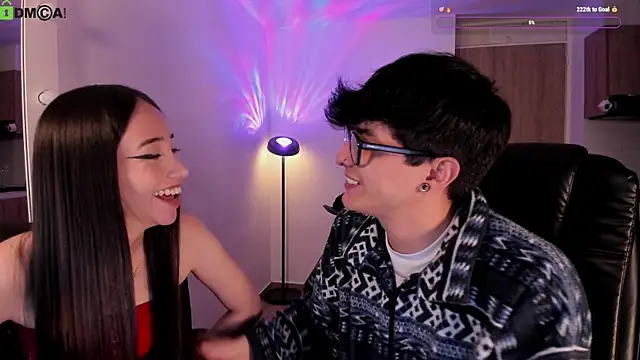 Mikeyvioleta  online show from 04/22/26, 10:16
