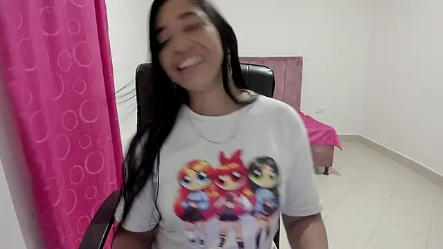 Snapshot of Kruela chatting on 02/19/26, 12:51 Kruela online show from 02/19/26, 12:51