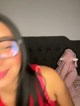 MiaSofia   online show from 11/02/25, 03:55