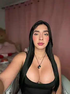 MiaSofia   online show from 06/02/26, 03:50