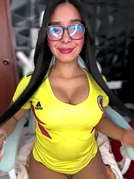 MiaSofia   online show from 01/07/26, 07:52