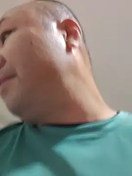 Snapshot of caige8888 chatting on 10/28/25, 12:59 caige8888 online show from 10/28/25, 12:59