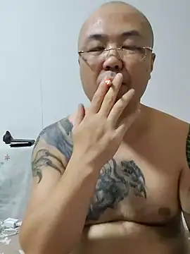 Snapshot of caige8888 chatting on 11/15/25, 10:08 caige8888 online show from 11/15/25, 10:08