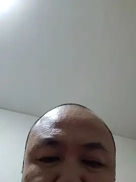 Snapshot of caige8888 chatting on 10/30/25, 12:03 caige8888 online show from 10/30/25, 12:03