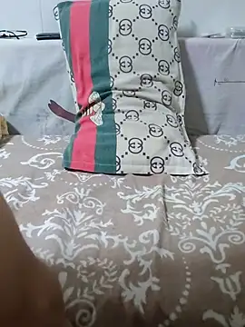 Snapshot of caige8888 chatting on 11/19/25, 10:37 caige8888 online show from 11/19/25, 10:37